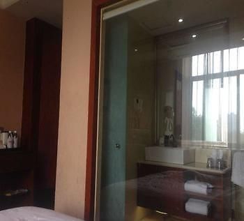 Chengdu Care U Well Hotel Jinjiang  Exterior foto